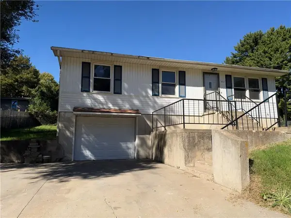 807 S 23rd Terrace, Lexington, MO 64067