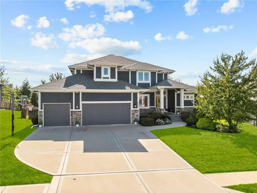 5219 NW 92nd Terrace, Kansas City, MO 64154 - #3