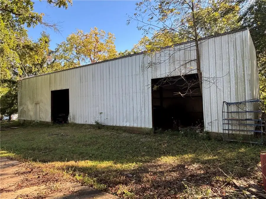11905 Little Blue Road Road, Kansas City, MO 64133 - #3