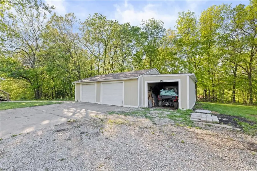 10908 S Outer Belt Road, Lone Jack, MO 64070 - #3