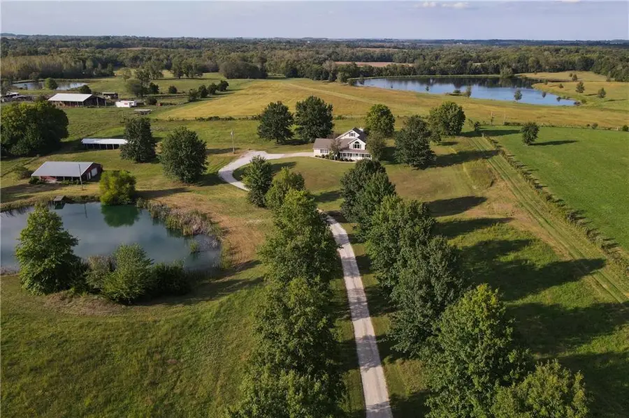 1611 Happy Hollow Road, Napoleon, MO 64074 - #2