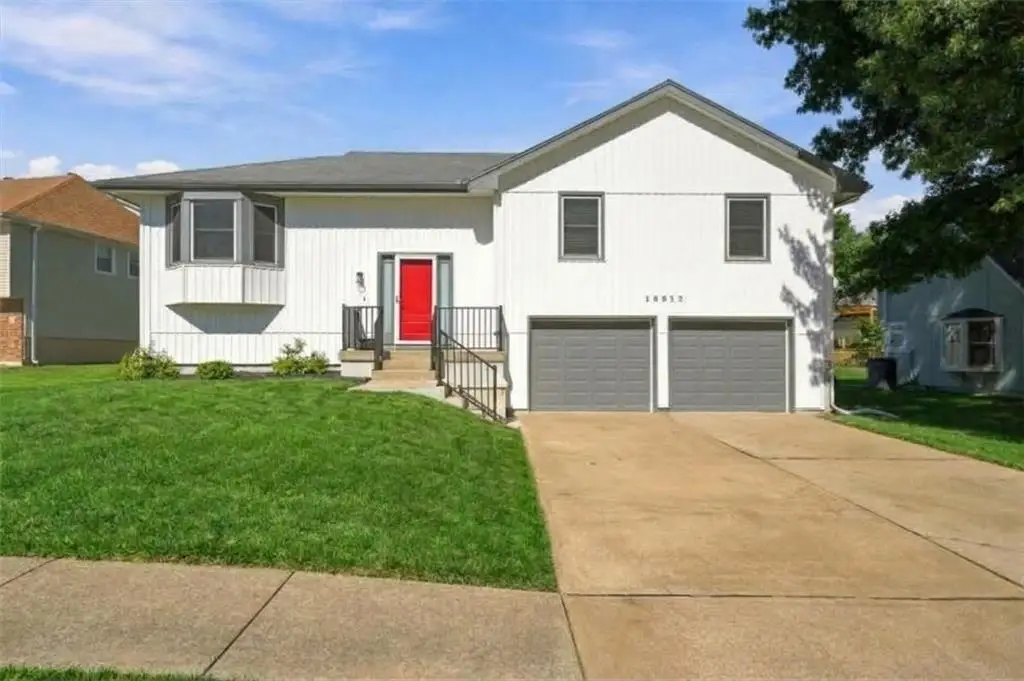 16512 E 51st Street Court S, Independence, MO 64055 - #1