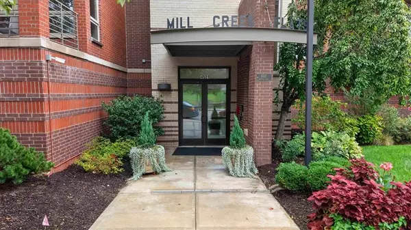 4521 Wornall Road #106, Kansas City, MO 64111