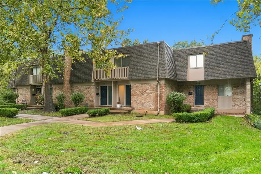 1824 E 97th Street, Kansas City, MO 64131 - #2