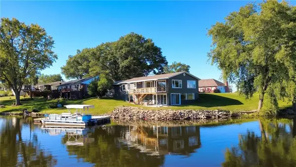 1206 Lake Trenton Drive, Trenton, MO 64683