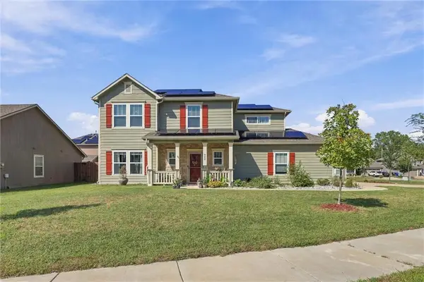 902 W 30th Terrace, Lawrence, KS 66046