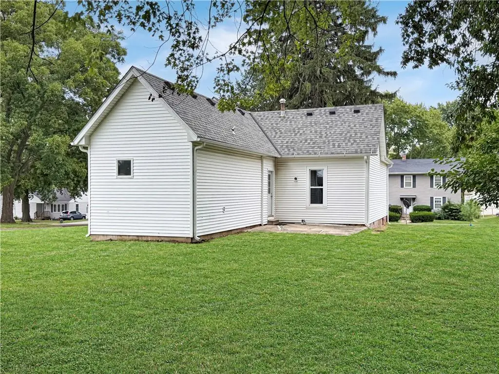 1100 Walnut Street, Higginsville, MO 64037 - #1