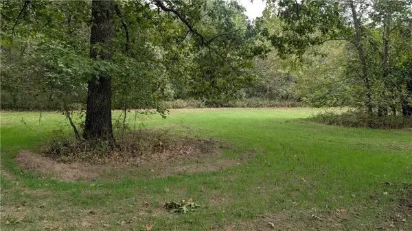 5740 731 Road, Collins, MO 64738