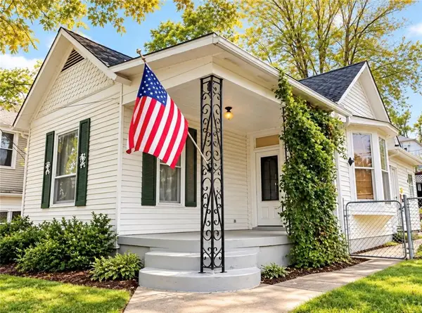 1811 Pacific Street, St Joseph, MO 64503