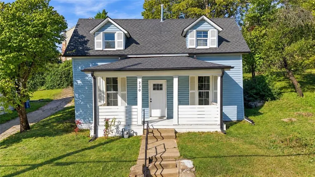 230 N Missouri Street, Liberty, MO 64068 - #1