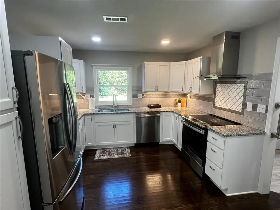 604 NE 74th Terrace, Gladstone, MO 64118 - #2