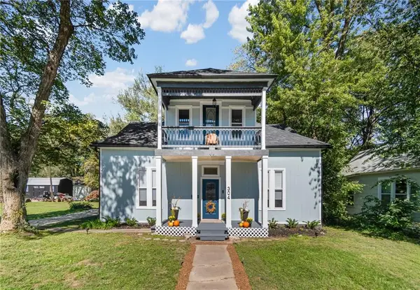 304 W Royle Street, Richmond, MO 64085
