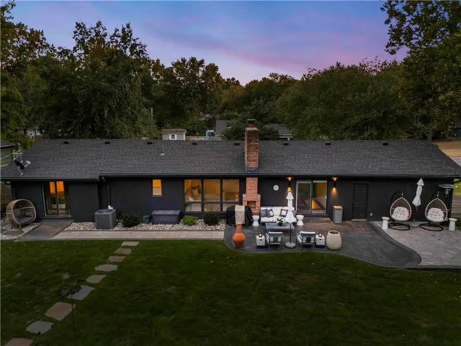 3718 W 96th Street, Overland Park, KS 66206 - #3