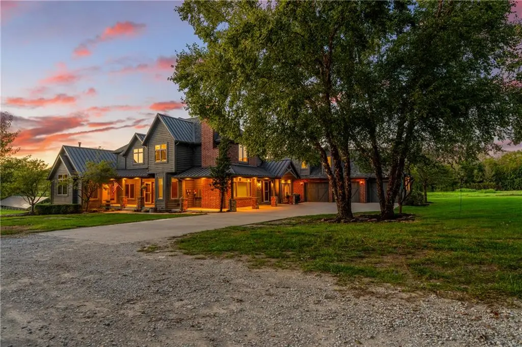20540 Pflumm Road, Bucyrus, KS 66013 - #1