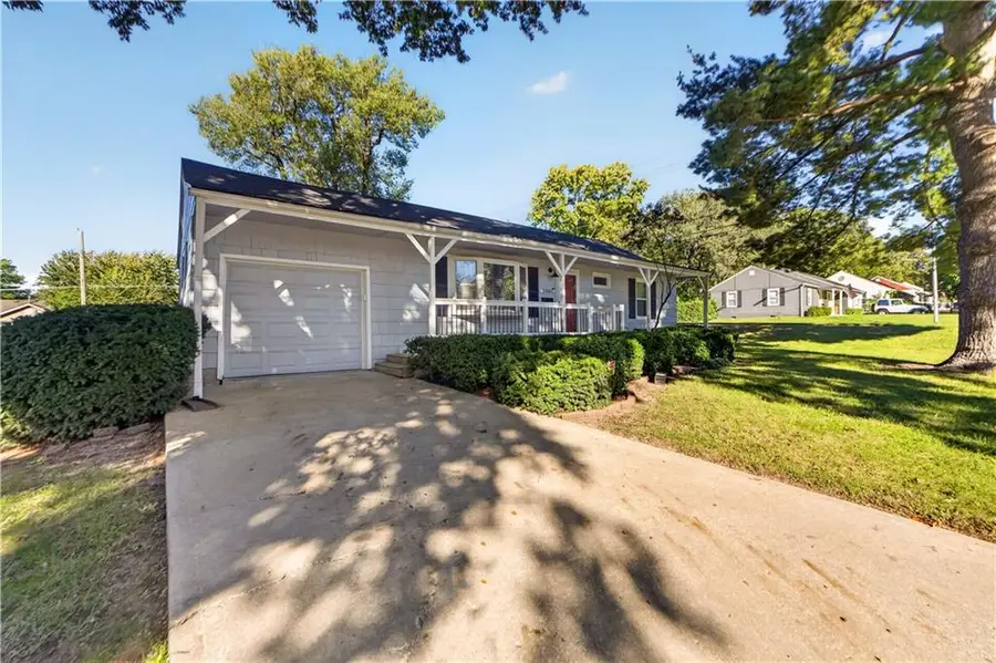 7100 Horton Street, Overland Park, KS 66204 - #3
