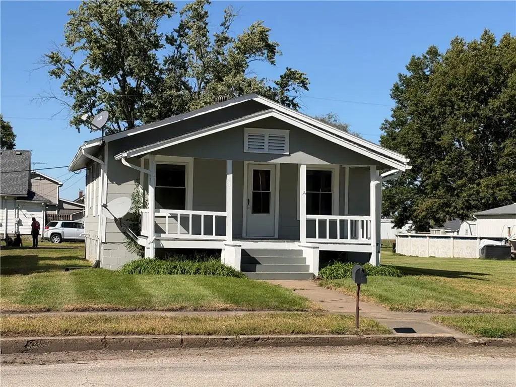 319 Parkway Street, Hardin, MO 64035 - #1