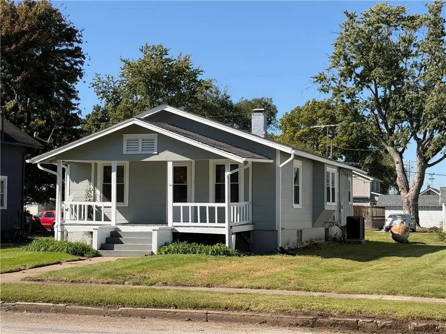 319 Parkway Street, Hardin, MO 64035 - #2