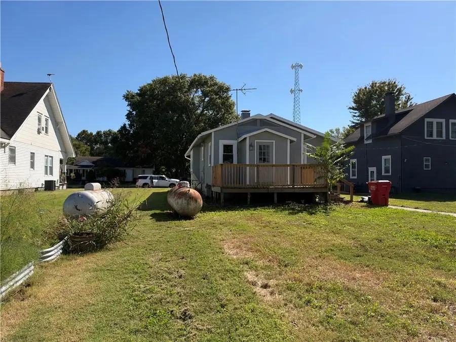 319 Parkway Street, Hardin, MO 64035 - #3