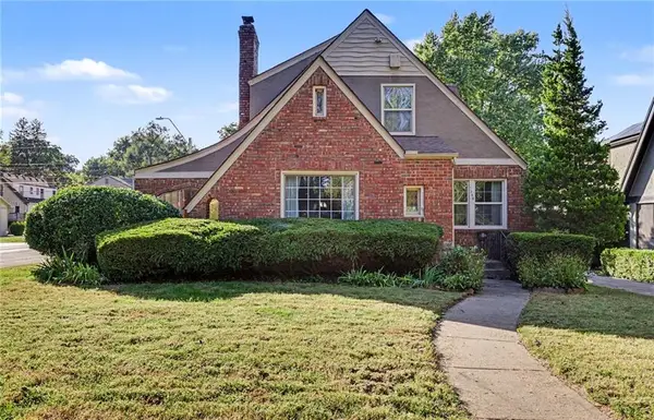 7346 Grand Avenue, Kansas City, MO 64114