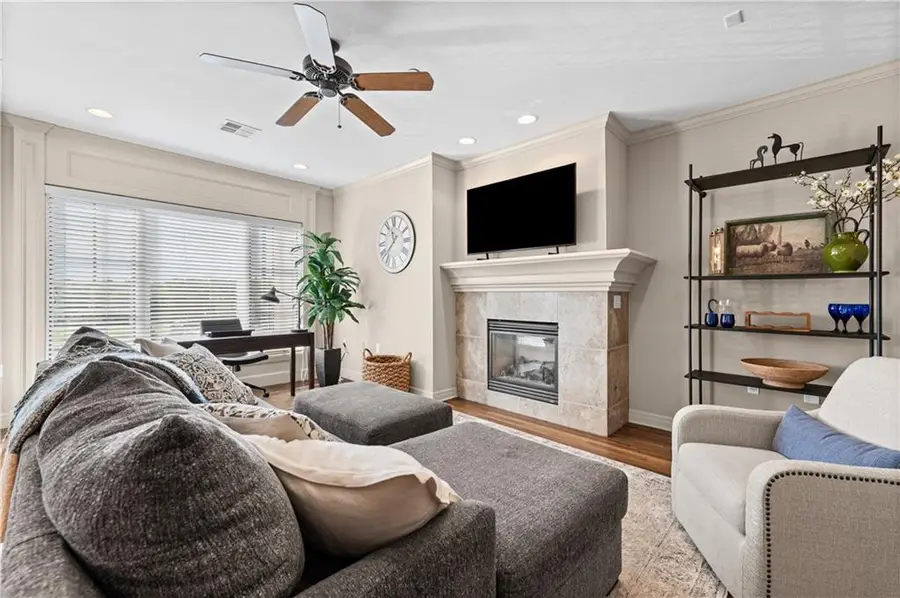 10531 Mission Road #206, Leawood, KS 66206 - #3