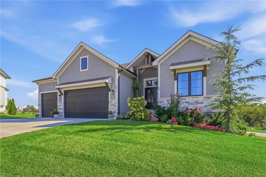 2617 NE Amanda Lane, Blue Springs, MO 64029 - #2