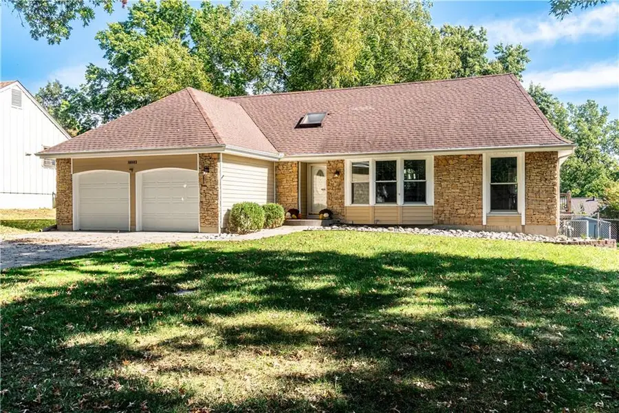 10003 N Charlotte Street, Kansas City, MO 64155 - #2