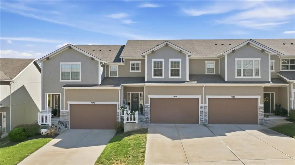 7369 Griffey Street, Parkville, MO 64152 - #1