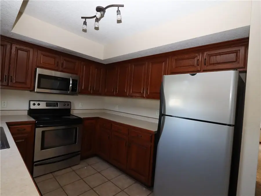 2027 Marigold Street, Carthage, MO 64836 - #3