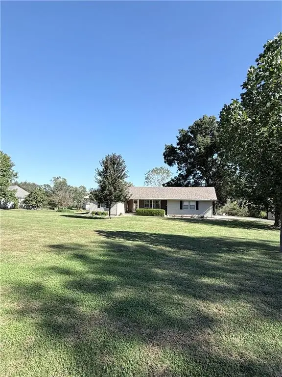 22195 Dunn Drive, Spring Hill, KS 66083 - #2