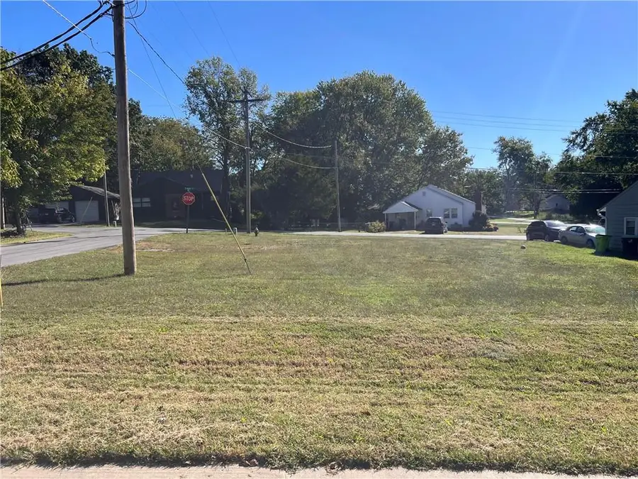 King Street, Harrisonville, MO 64701 - #2
