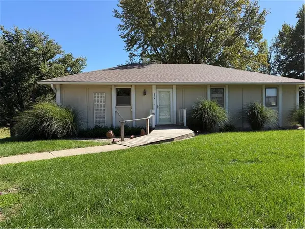 604 S Washington Street, Oregon, MO 64473