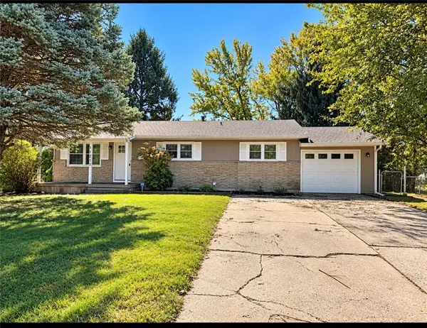 11215 E 51st Street, Raytown, MO 64133