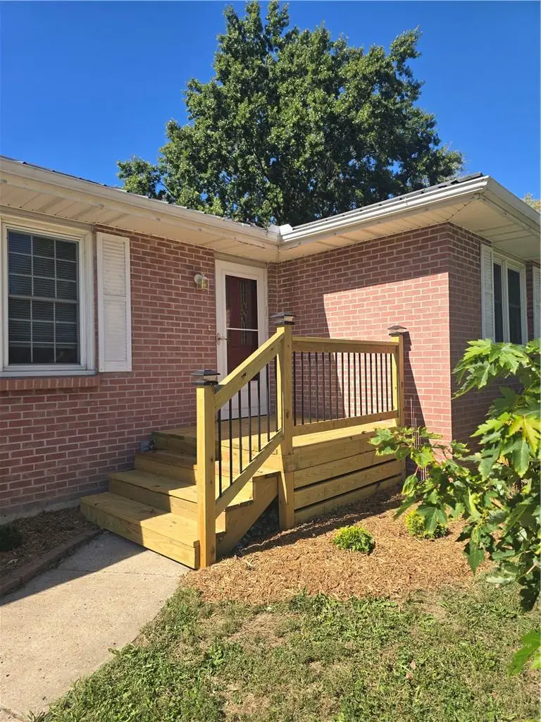 205 S Craig Street, Clinton, MO 64735 - #3