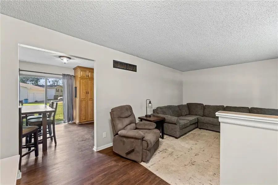 903 Oak Street, Overbrook, KS 66524 - #3