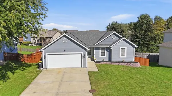 1603 Clear Creek Drive, Kearney, MO 64060