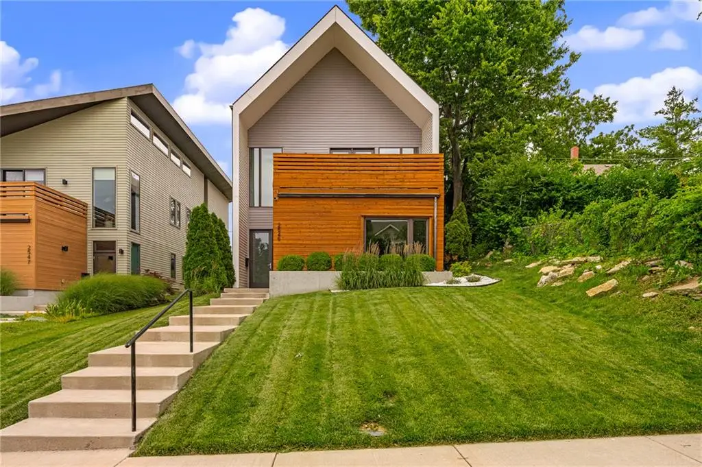 2549 Tracy Avenue, Kansas City, MO 64108 - #1