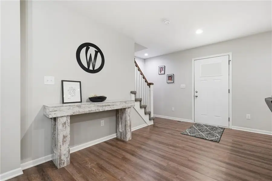 212 W Walnut Street, Belton, MO 64012 - #3