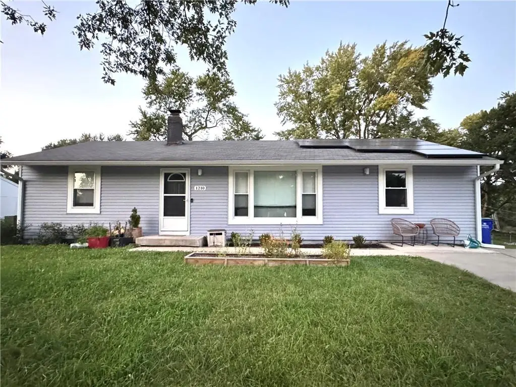 1210 NE Shady Lane Drive, Gladstone, MO 64118 - #1