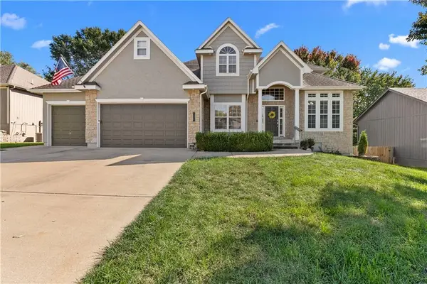 15815 E 76th Street, Kansas City, MO 64139