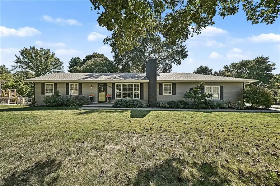 10035 W 55th Street, Merriam, KS 66203 - #2
