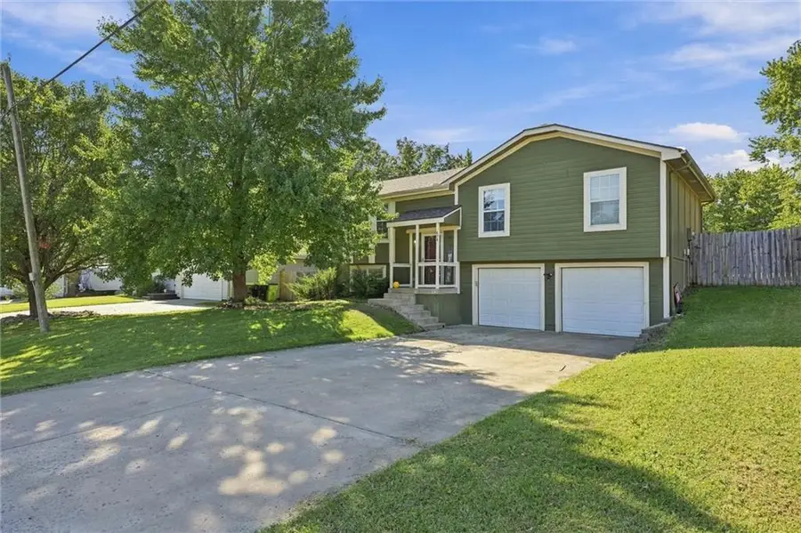 804 S Cedar Street, Belton, MO 64012 - #2