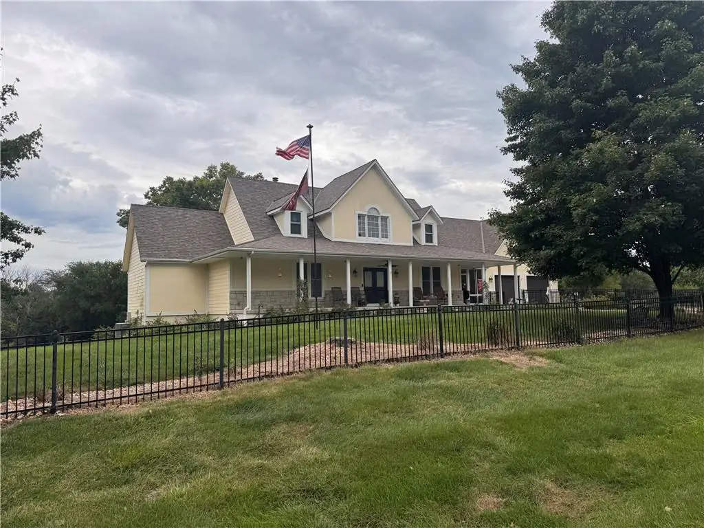 11505 Easley Drive, Lees Summit, MO 64086 - #1