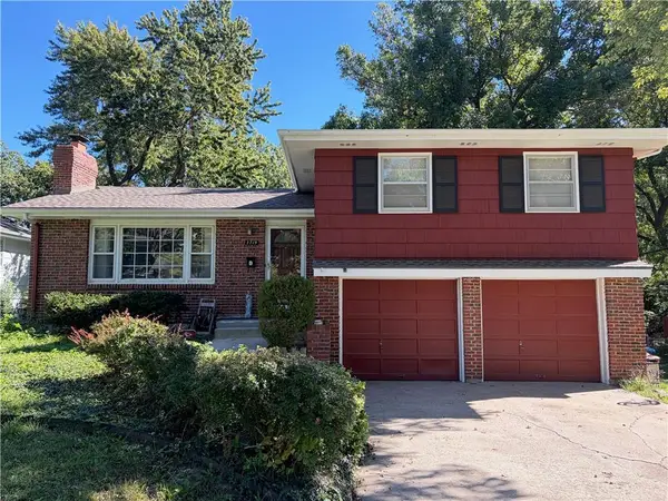 7719 Howe Drive, Prairie Village, KS 66062
