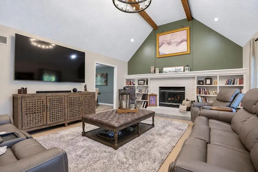 18401 W 114th Terrace, Olathe, KS 66061 - #3