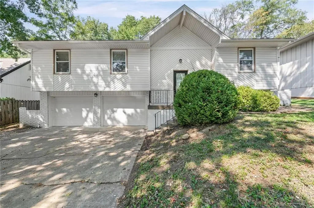 14710 NW 67th Street, Parkville, MO 64152 - #1