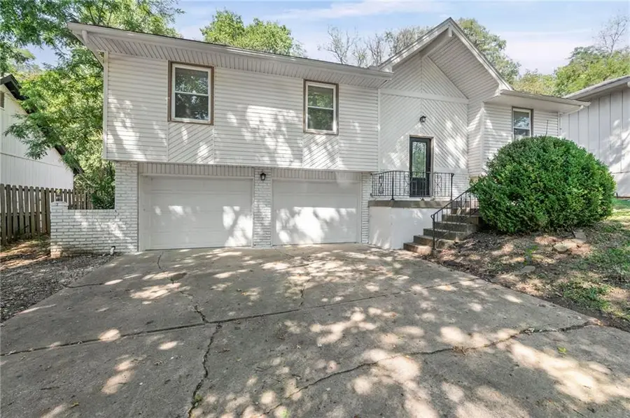 14710 NW 67th Street, Parkville, MO 64152 - #2