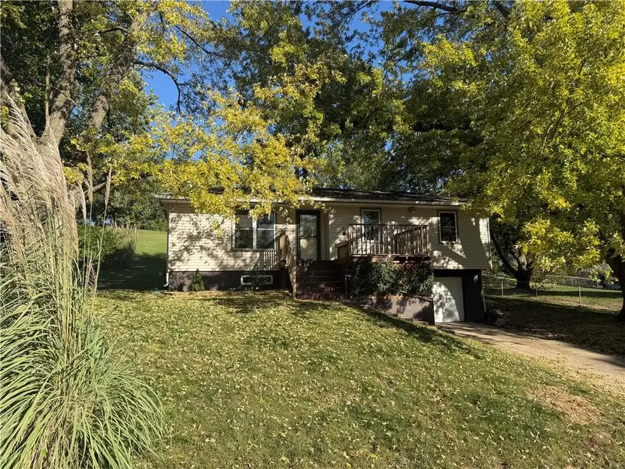 5605 South 14th Street, Saint Joseph, MO 64504 - #3