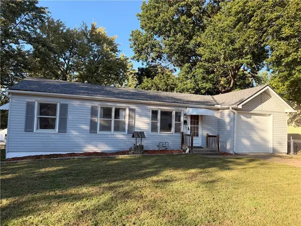 504 W 38th Street N, Independence, MO 64050