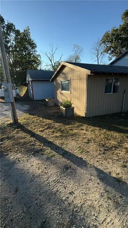 8202 E Shady Tree Lane, Freeman, MO 64746 - #3