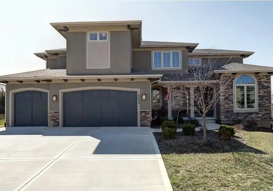 16445 Carter Street, Overland Park, KS 66085 - #1